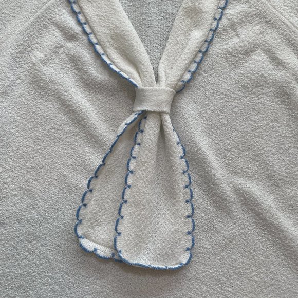 🎆🎇3fro$9 Women’s vintage blouse- white with blue trim- Size M - Picture 5 of 13